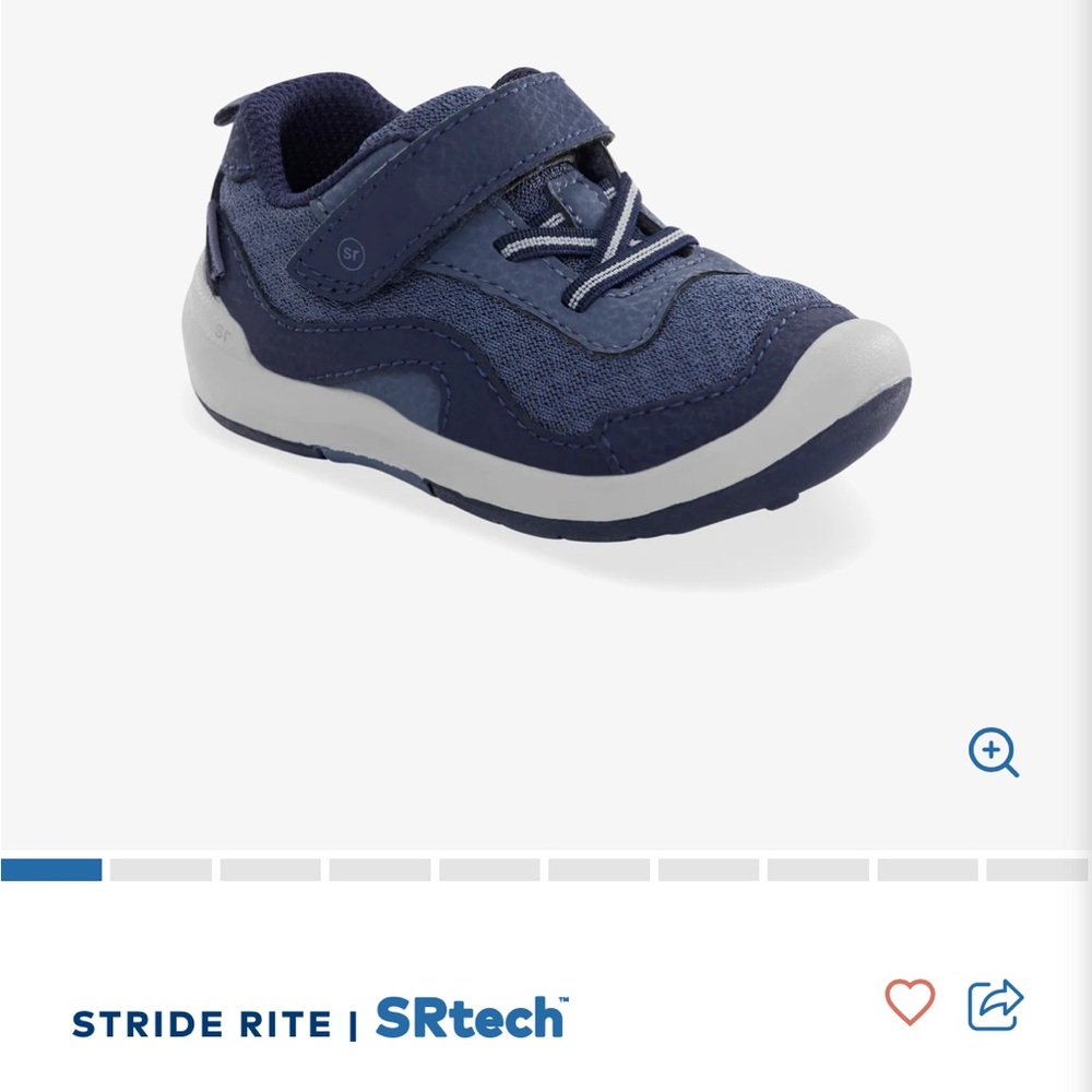 Stride Rite Winslow Sneaker Boys Navy Blue  (toddler size 6)